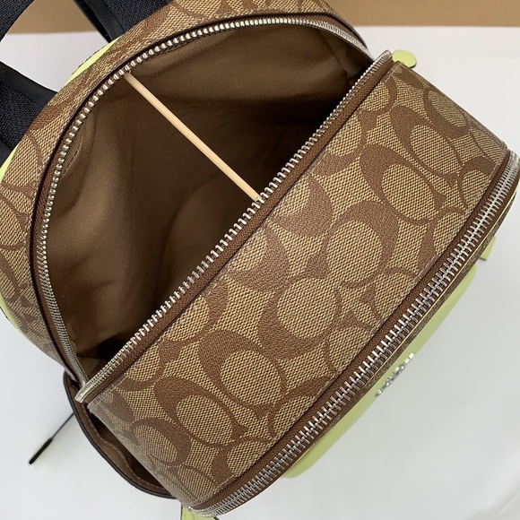 COACH NWT COURT BACKPACK IN SIGNATURE CANVAS KHAKI PALE LIME COLOR - Picture 14 of 16